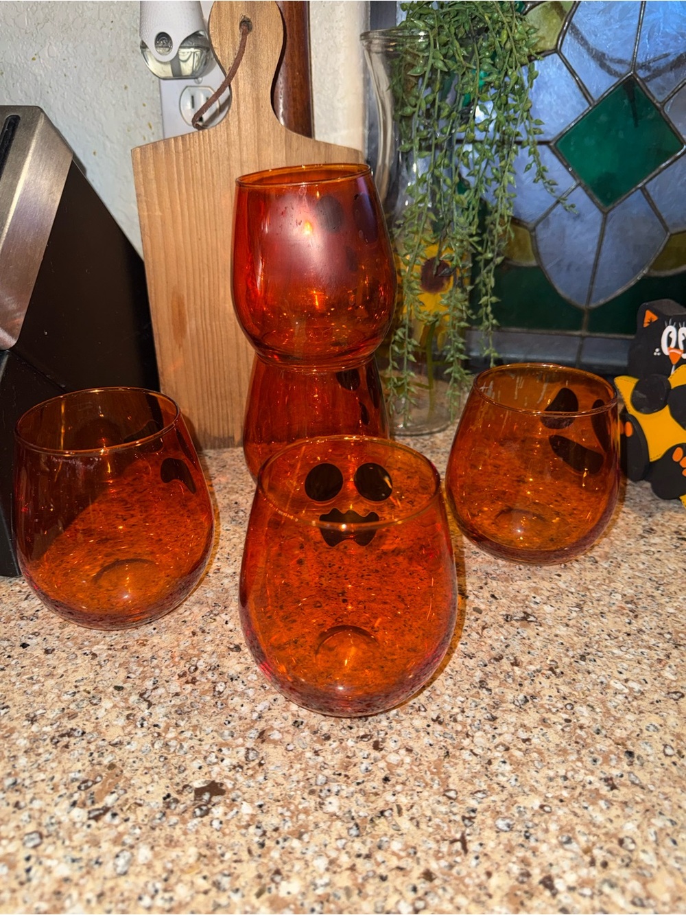 Set of 5 Orange Halloween Jack-O'-Lantern Glasses - Picture 4 of 9